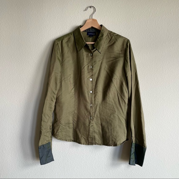 Ann Taylor Vintage Iridescent 100% Silk Green Blouse - Picture 1 of 4